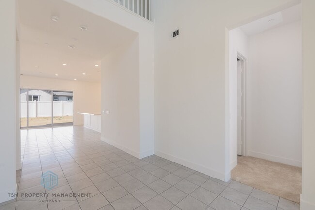 Building Photo - Brand New Luxury 5 Bedroom 3.5 Bath with Next Gen Suite in Amora Community by Lennar in Hacienda ...