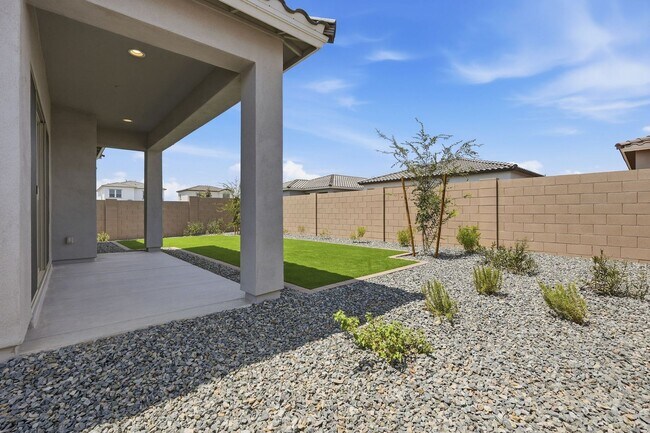 Building Photo - 2942 Manzanilla Ave