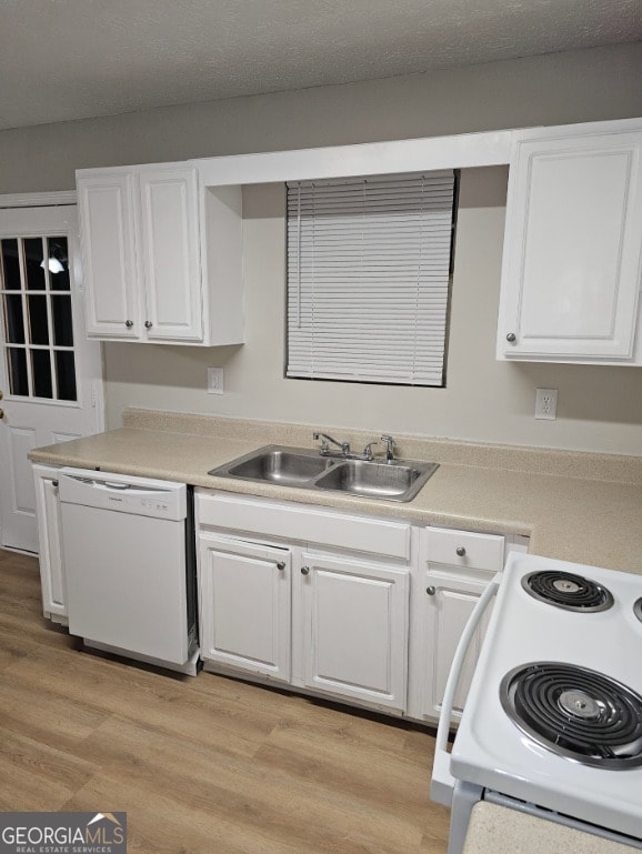 Building Photo - 210 Sabal Dr