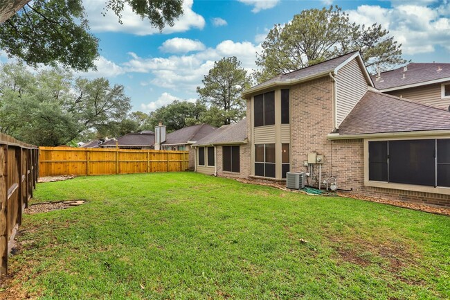 Building Photo - 16410 Salinas Ln