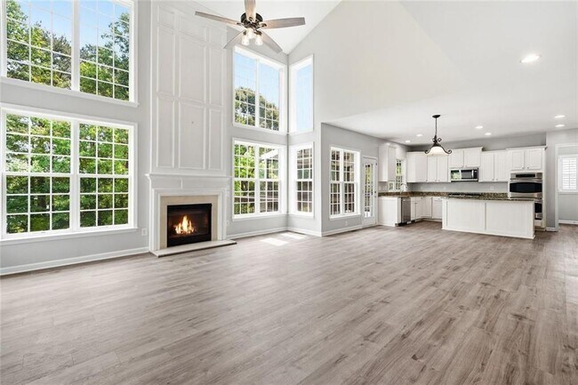 Building Photo - 208 Setters Ridge