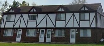 Building Photo - 3731 W 73rd Pl