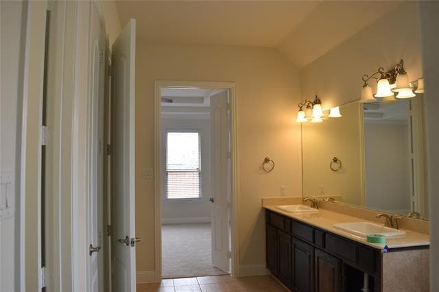 Building Photo - 1321 Maleck St