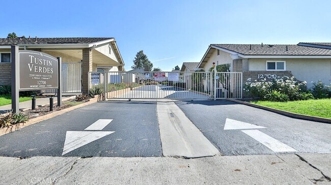 Building Photo - 12700 Newport Ave