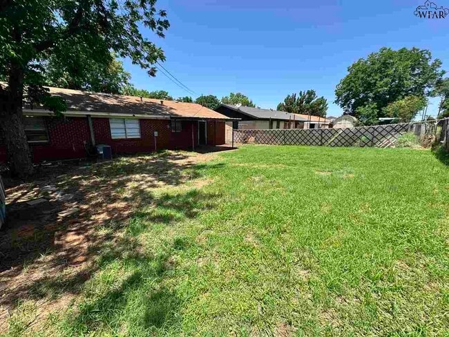 Building Photo - 109 Wood Cir
