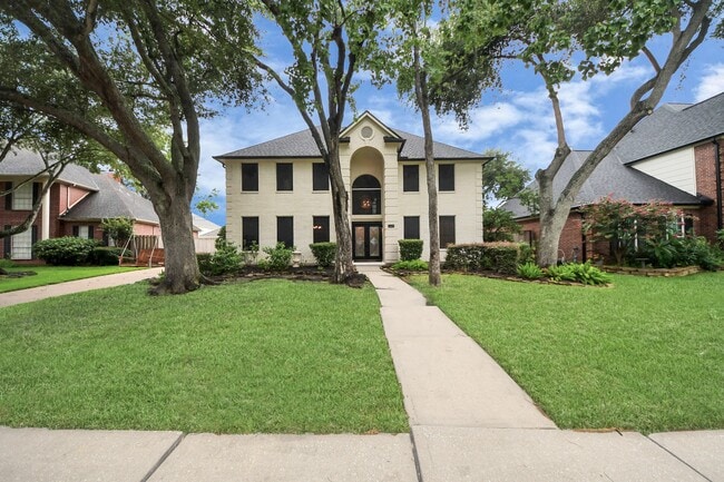 Building Photo - 2405 Guilbeau Ln