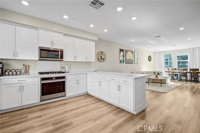 Building Photo - 27120 Vly Oak Pl