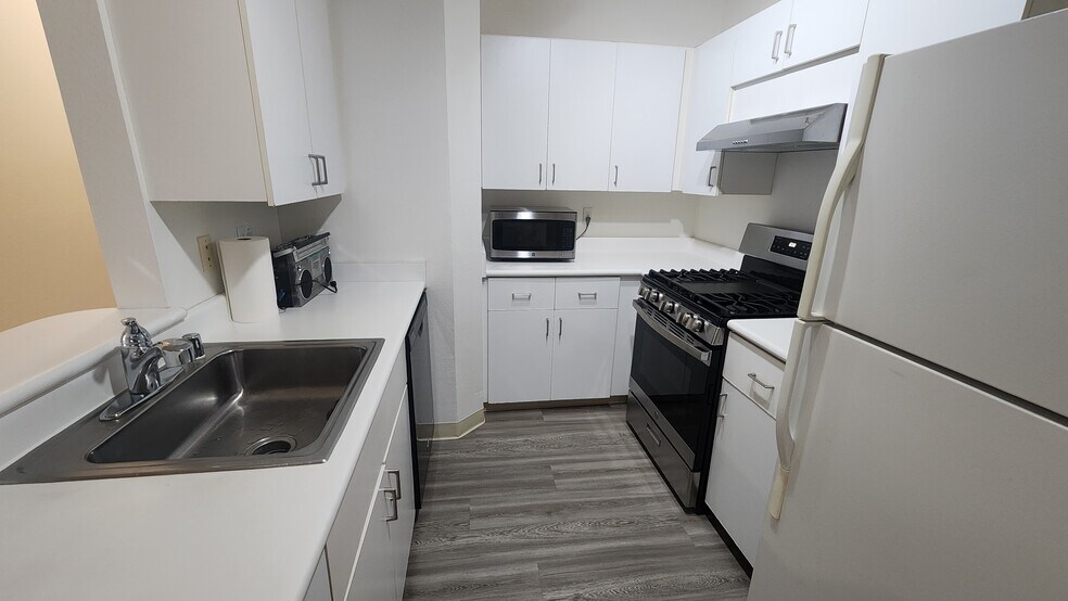 Building Photo - 91-1039 Puaniu St