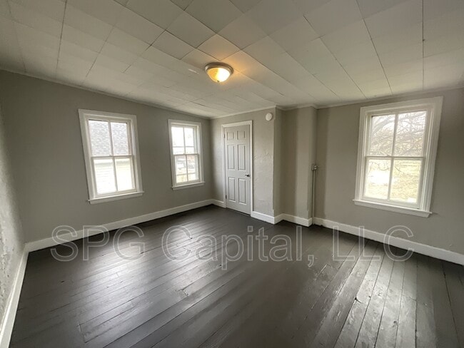 Building Photo - 424 Third Street