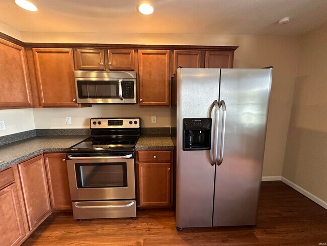 Building Photo - 2301 W Michigan St