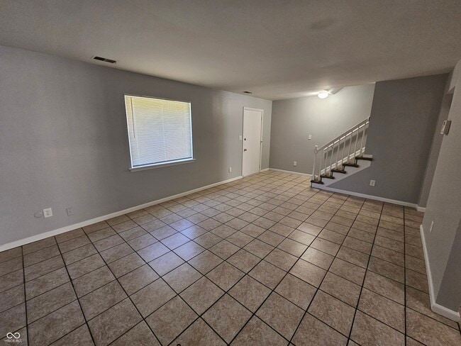 Building Photo - 6314 Commons Dr