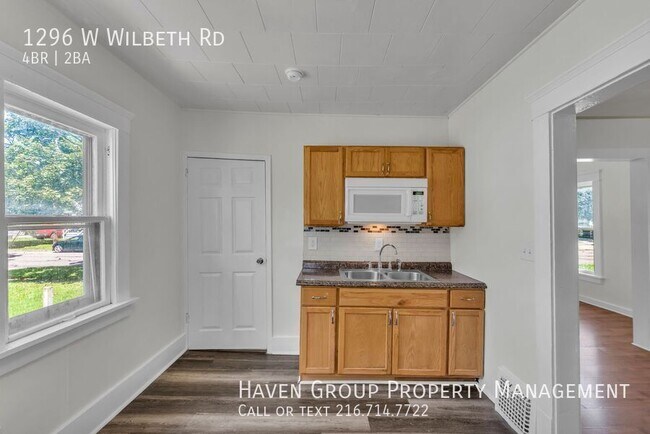 Building Photo - 1296 W Wilbeth Rd