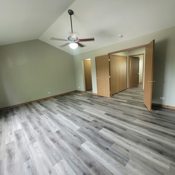 Building Photo - 156 Castlewood Ct
