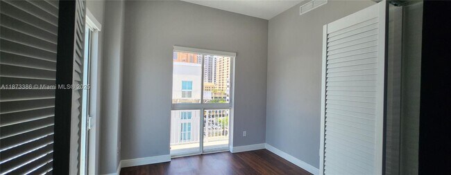 Building Photo - 7280 SW 90th St