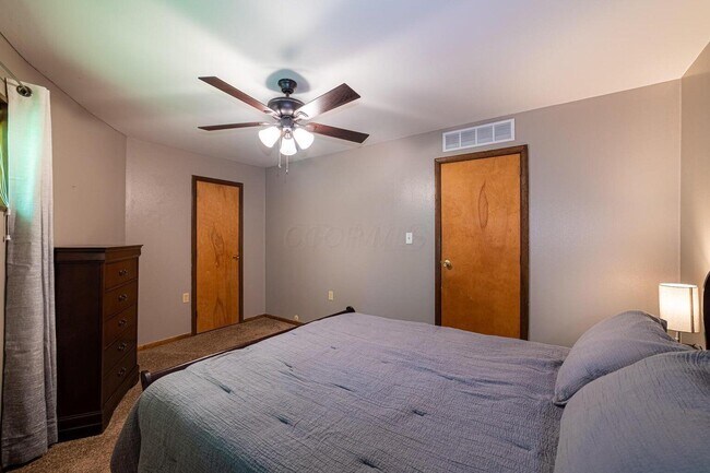 Building Photo - 516 McIntosh Dr