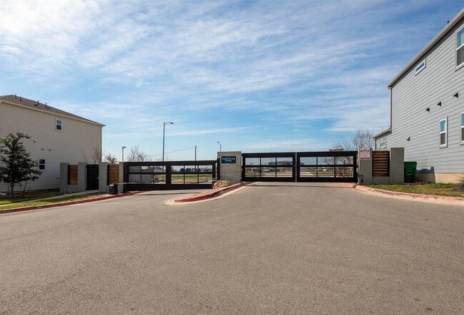 Building Photo - 15101 Casbah Dr