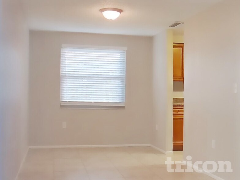 Building Photo - 3926 Cochise Terrace