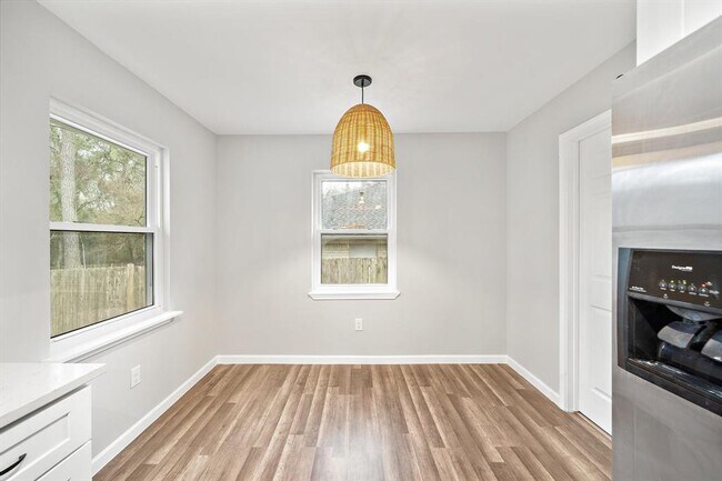 Building Photo - 3527 Willie Way