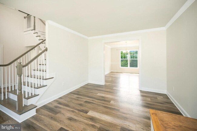 Building Photo - 2211 Camp Geary Ln