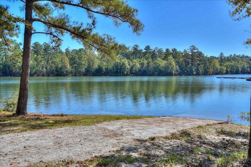 Building Photo - 1075 Pleasantview Cir