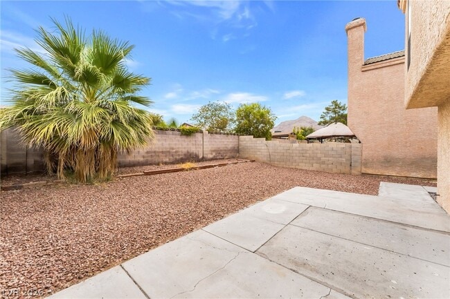 Building Photo - 5818 Cinnabar Ave