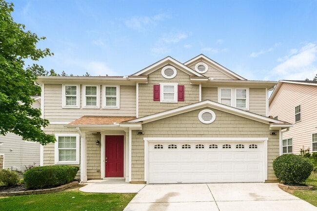 Building Photo - 2240 Valley Creek Dr