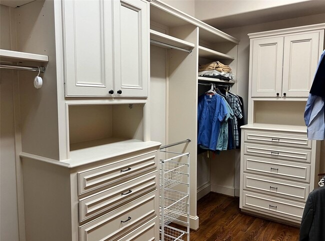 Building Photo - 3110 Glen Haven Blvd