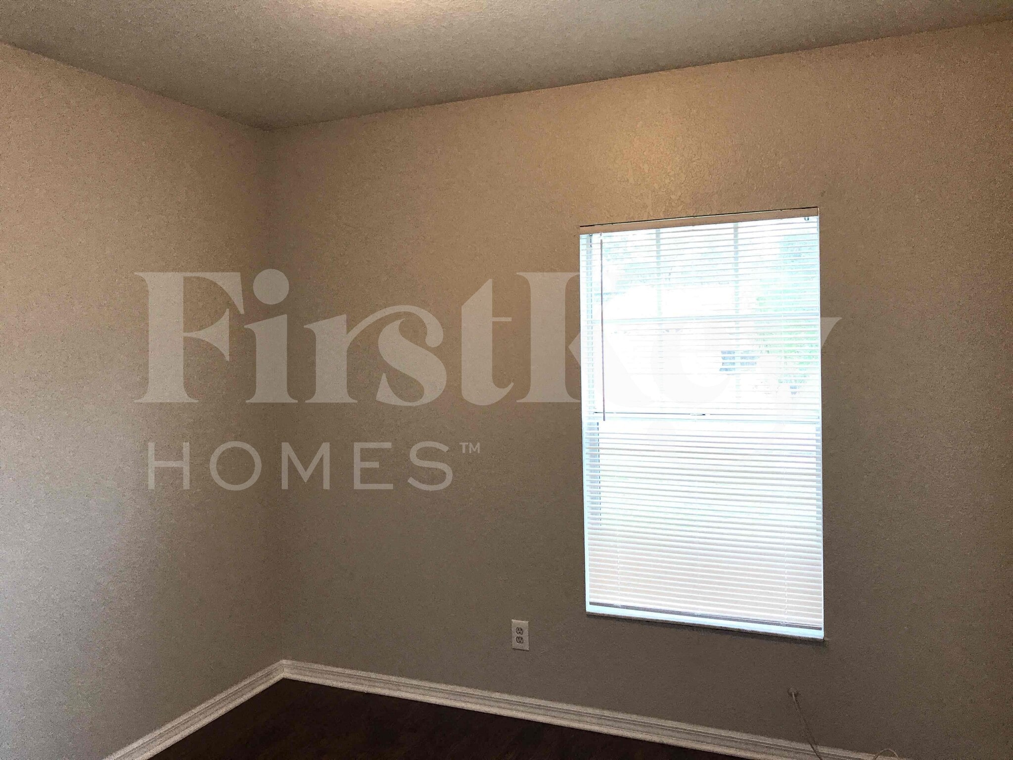 Building Photo - 4743 Luther Ave