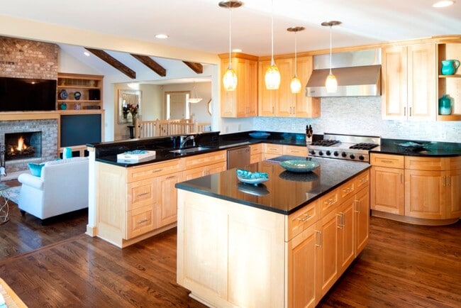 Building Photo - Resort Home