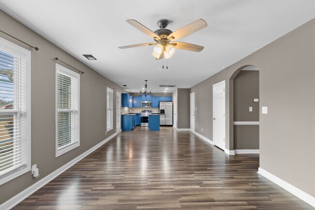 Building Photo - 269 Declaration Dr