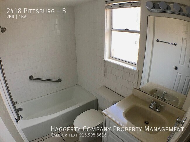 Building Photo - 2418 Pittsburg-B