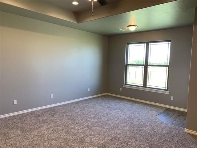 Building Photo - 5380 NE Snowy Owl Rd