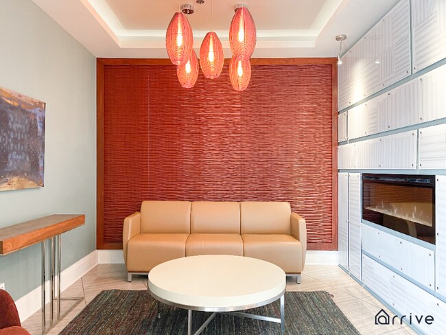 Building Photo - 205 Easton Ave