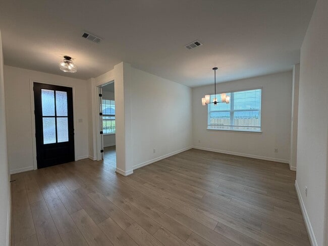 Building Photo - 9922 Red Knot St