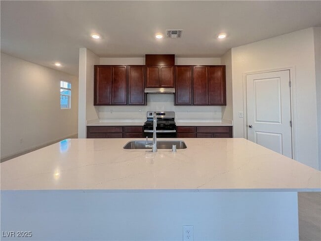 Building Photo - 7226 Saxby Ave