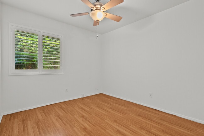 Building Photo - 7231 Spring Ct