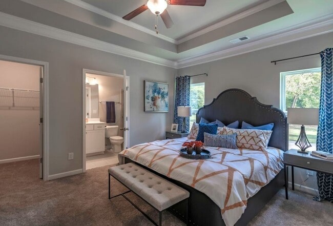 Building Photo - Single-Family Home for Lease below $2,000