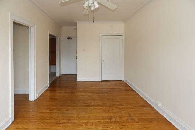 Building Photo - 1455 W Byron St