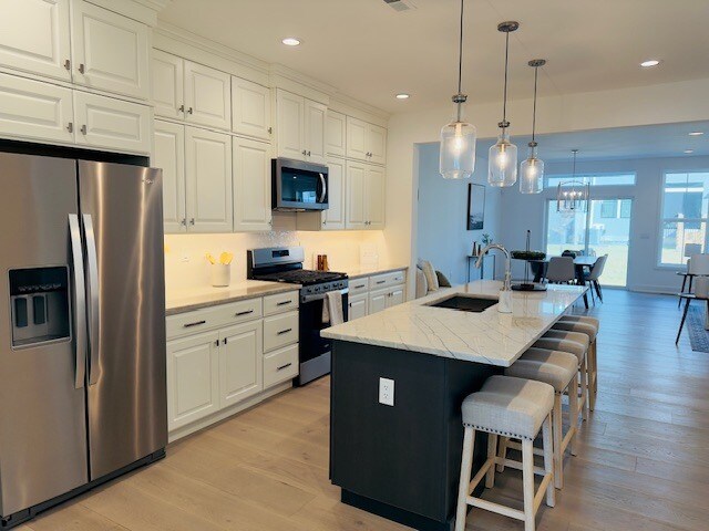 Building Photo - 11 Cloverleaf Ln