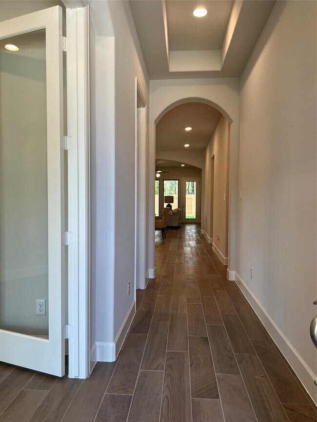 Building Photo - 15830 Bird of Paradise Dr