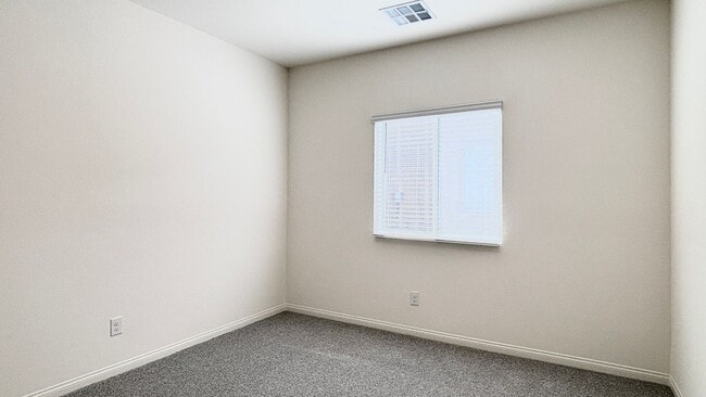 Building Photo - Single Story 3 Bedroom 3 bath home in Tule Springs! NEWLY BUILT! GATED COMMUNITY