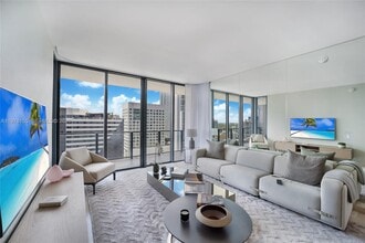 Building Photo - 88 SW 7th St