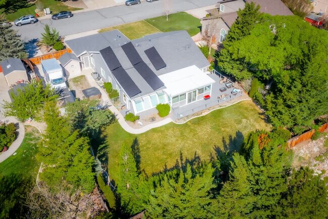 Building Photo - 14350 Ghost Rider Dr