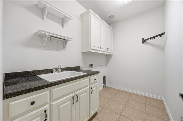 Building Photo - 201 Chatfield Dr