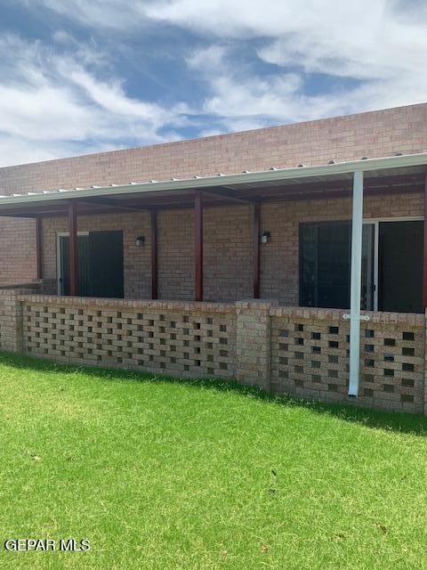 Building Photo - 7465 Stoney Hill Dr