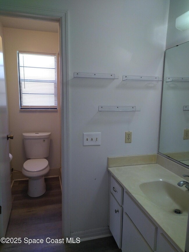 Building Photo - 765 John Carroll Ln