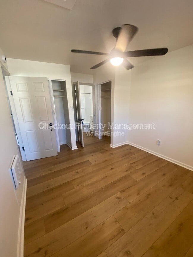 Building Photo - 112 Bellerive Blvd