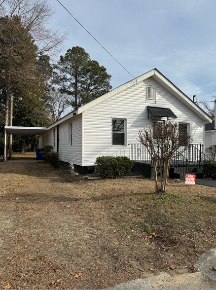 Building Photo - 1107 Fuller St