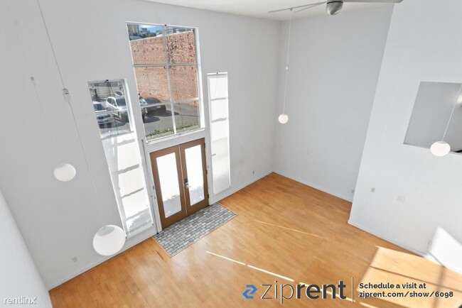 Building Photo - 2 br, 1 bath Condo - 311 4th St, Oakland, ...