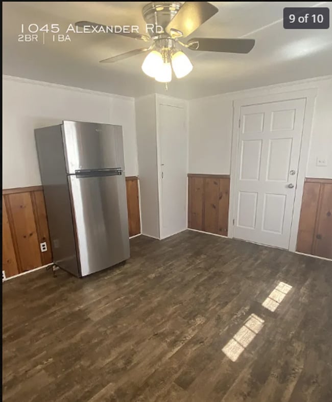 Building Photo - 1045 Alexander Rd